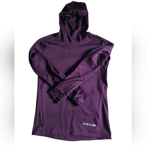 Skora Other - Skora Qwickdry Hooded Shirt Size S NWT $5 If Bundled